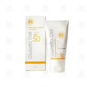 کرم ضد آفتاب بی رنگ SPF 50 مناسب پوست چرب جولیتا استی 50 میل